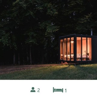 Tailored Moments / Glaskubus (BE)